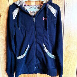 Under Armour Black Camo Accent Full-Zip Hoodie – Women’s Medium